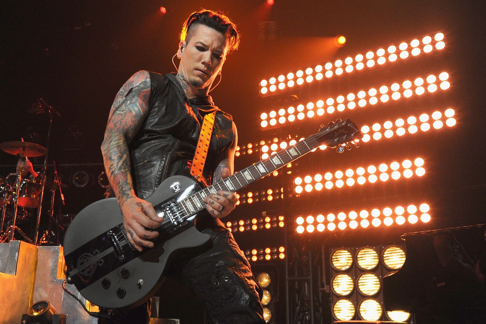 DJ Ashba